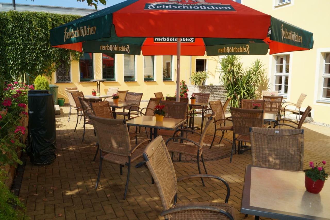 Ferienwohnungen Im Gasthaus Zur Gruenen Wiese Sebnitz Eksteriør bilde